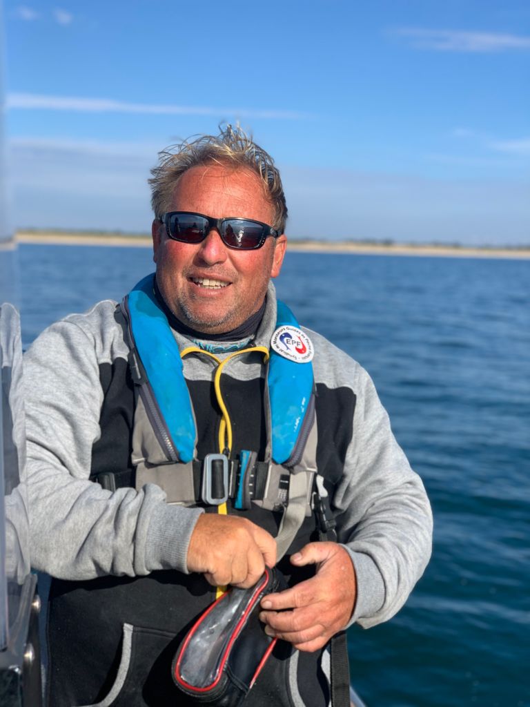 Christophe Lhamas, moniteur guide de pêche à La Rochelle